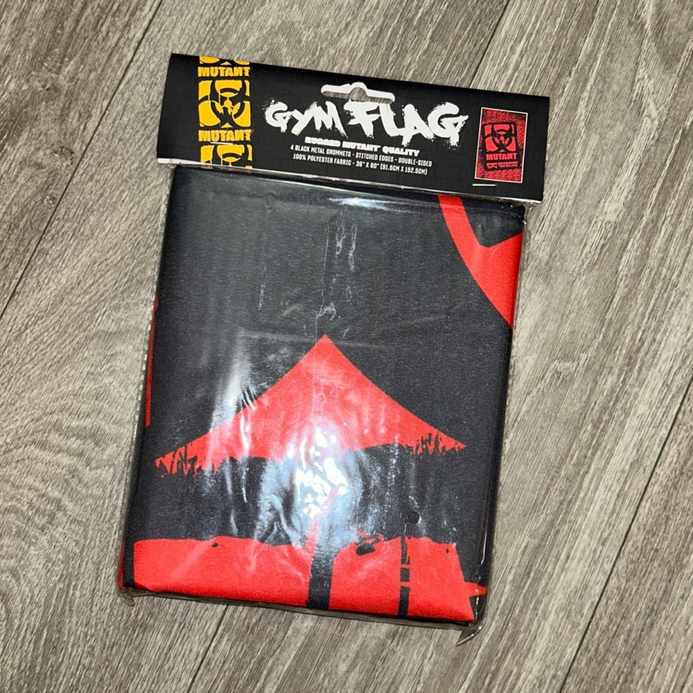 Brand New in Packaging MUTANT Rugged Gym Flag